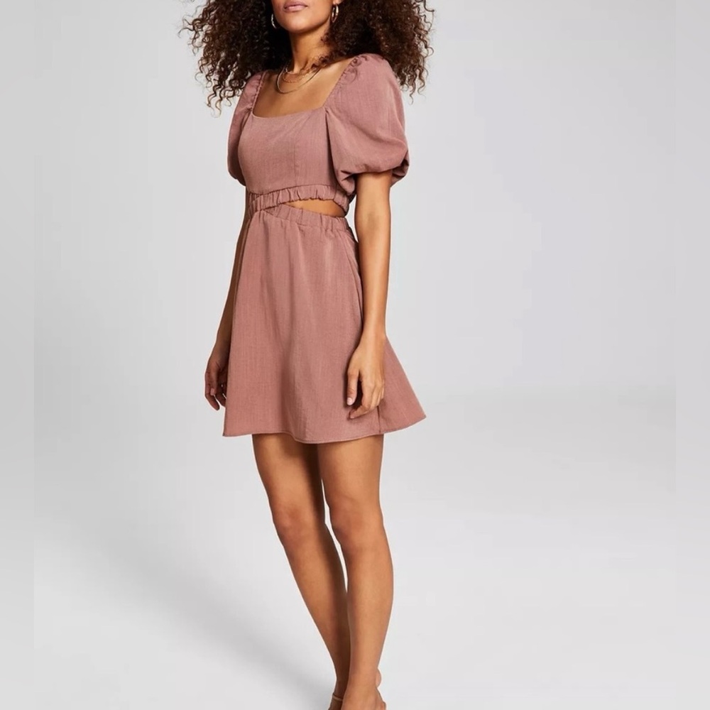 Elegant Mauve Mini Dress